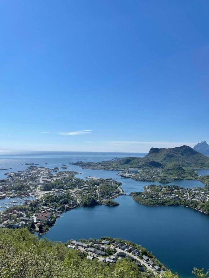 Romslig Leilighet Sentralt I Svolvaer Sentrum Εξωτερικό φωτογραφία