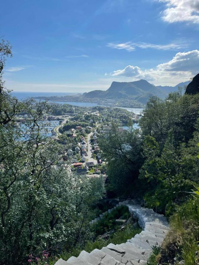 Romslig Leilighet Sentralt I Svolvaer Sentrum Εξωτερικό φωτογραφία